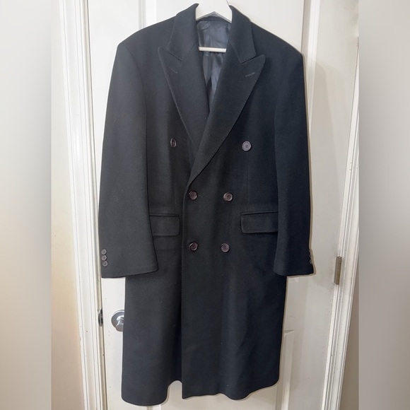 Burberry vintage Men's Black Trench Coat - Picture 9 of 12